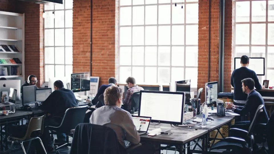 Как выбрать веб-студию в Людиново по кейсам