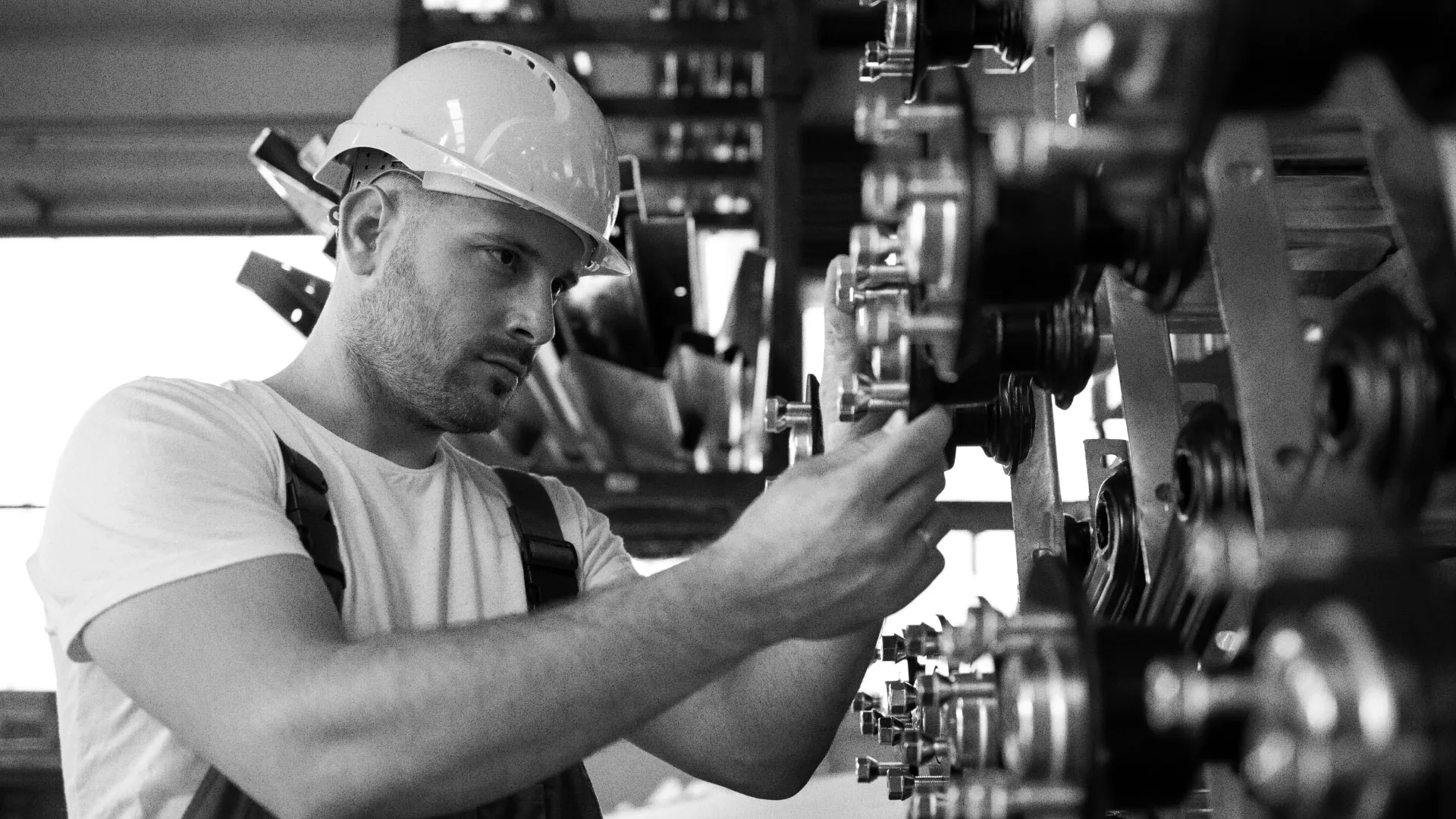 Разработка сайта для завода по продаже оборудования в Людиново